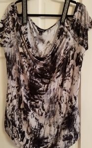 Rock & Republic Cold shoulder